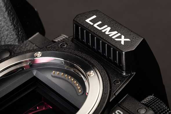 فن داخلی دوربین پاناسونیک Panasonic Lumix DC-S5 II